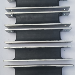 Heavy Duty Rubber Sandwich Mount